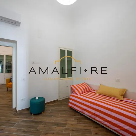 Due Deliziosi Per 8 Persone Centro Di Амальфи